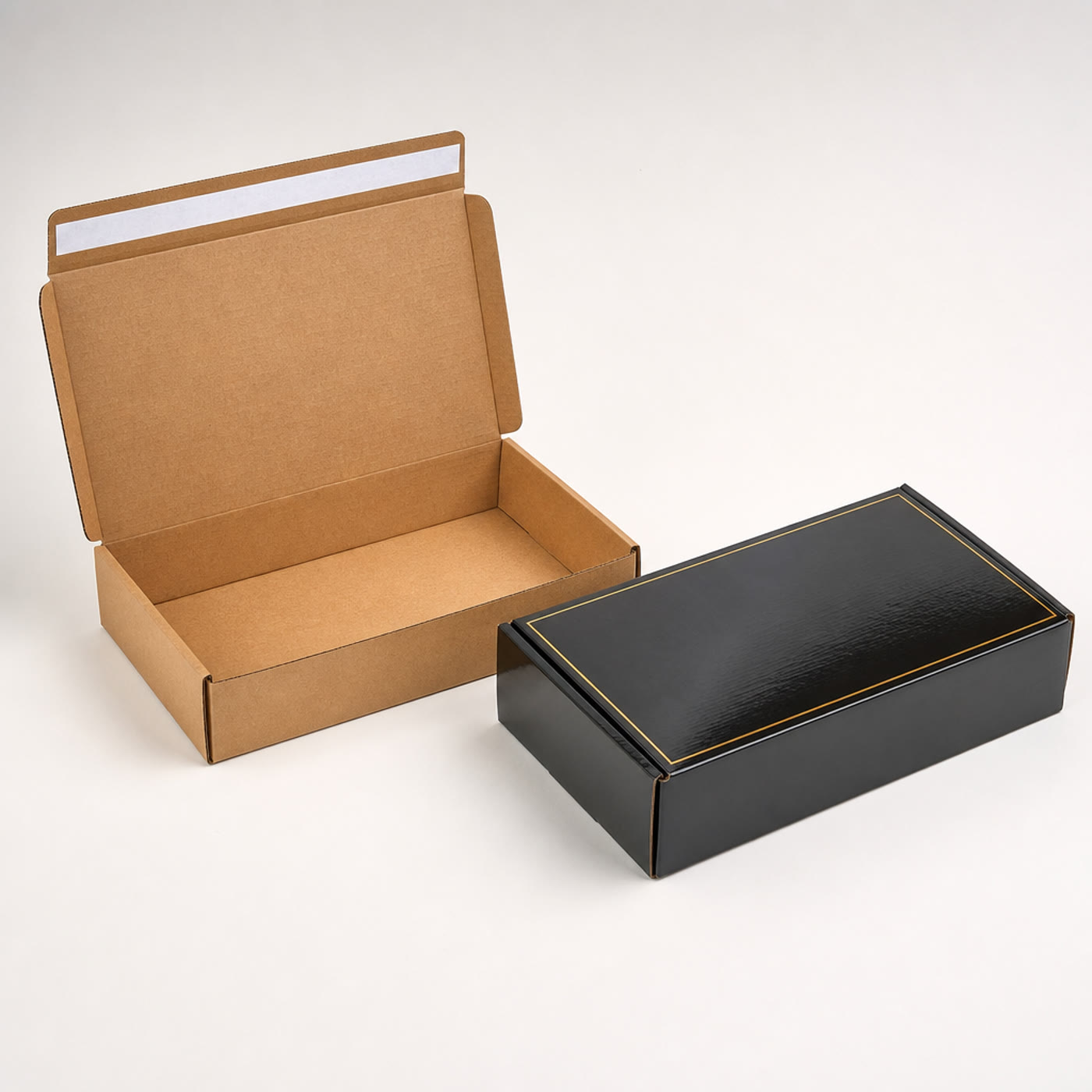 Kraft self-seal e-commerce mailer box and laminated black postal box